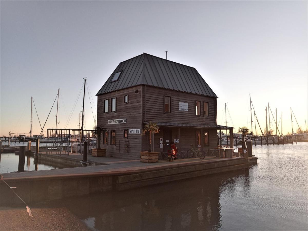 Kaap Hoorn Club Bed En Breakfast Dış mekan fotoğraf